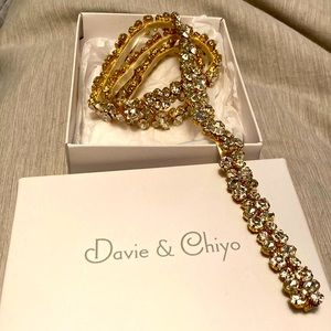 Davie & Chiyo bridal belt, never used measures 31”